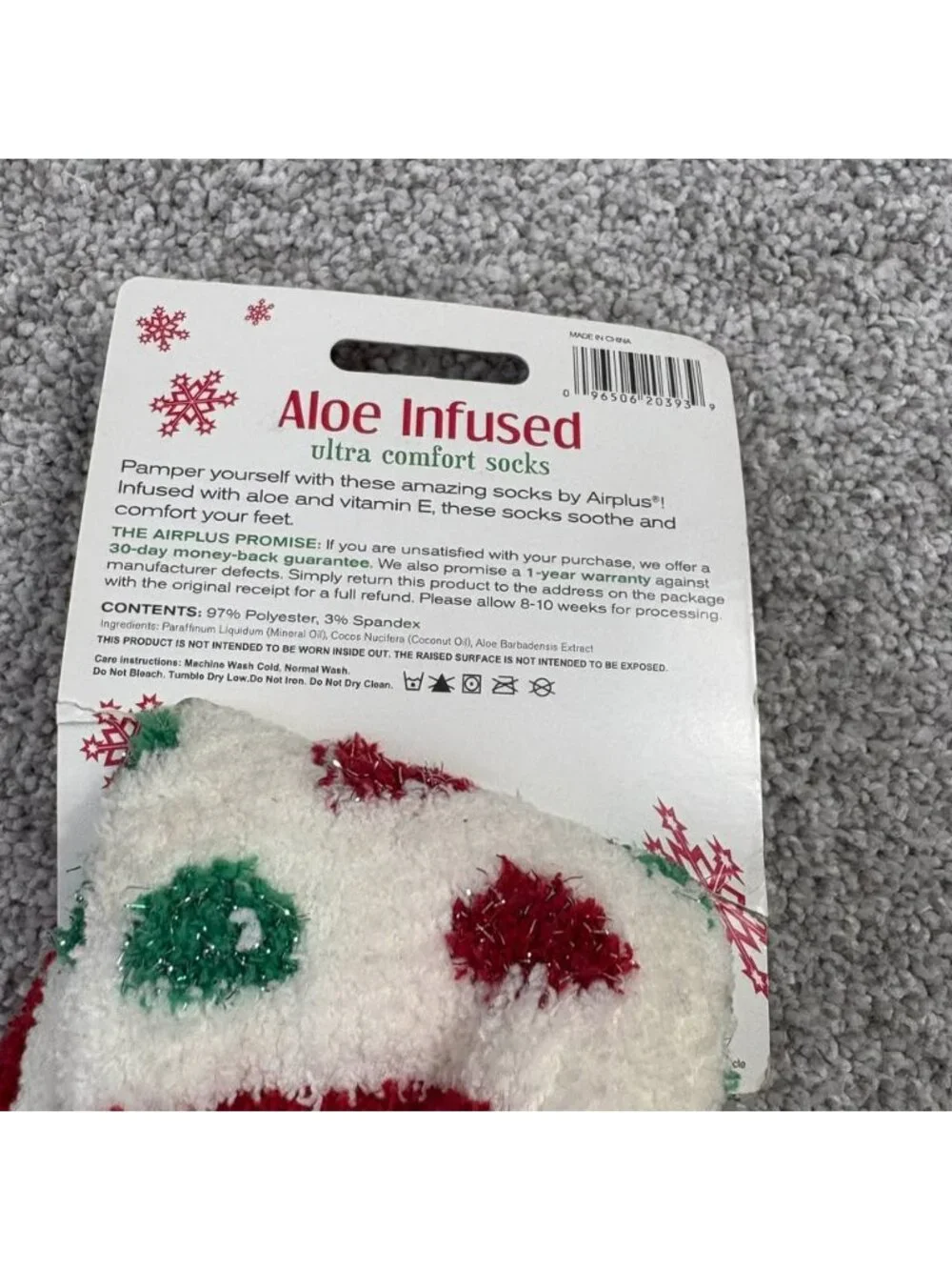 Airplus Aloe Infused Ultra Comfort Socks Christmas Polka Dot